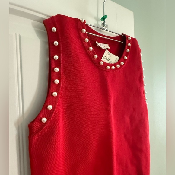 ENTRO Red Sleeveless Top with Pearl Accents - Picture 2 of 4